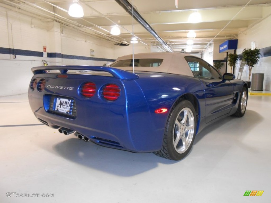 2002 Corvette Convertible - Electron Blue Metallic / Light Oak photo #5