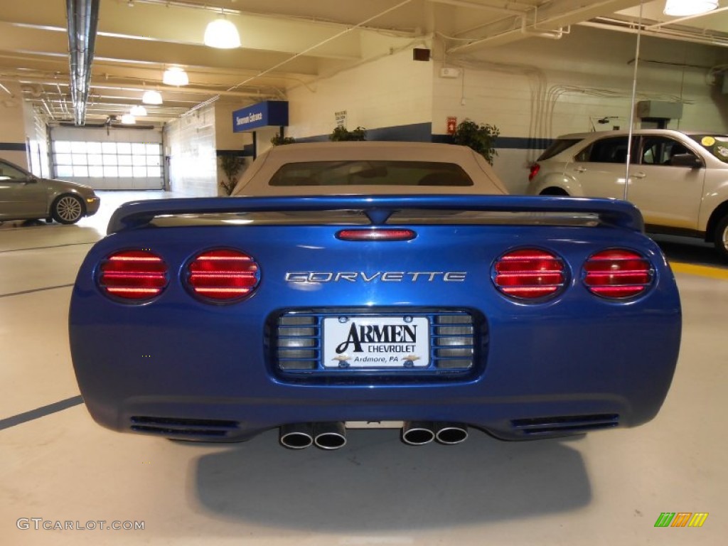 2002 Corvette Convertible - Electron Blue Metallic / Light Oak photo #6