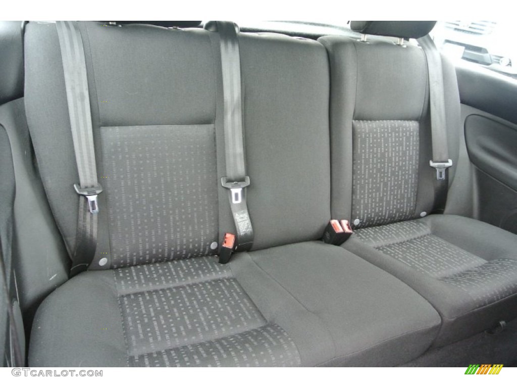 2003 Volkswagen Golf GL 2 Door Rear Seat Photos