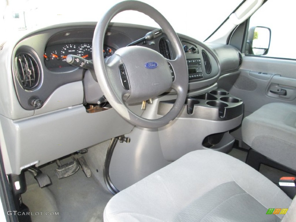 Medium Flint Grey Interior 2006 Ford E Series Van E350 XLT 15 Passenger Photo #80566087