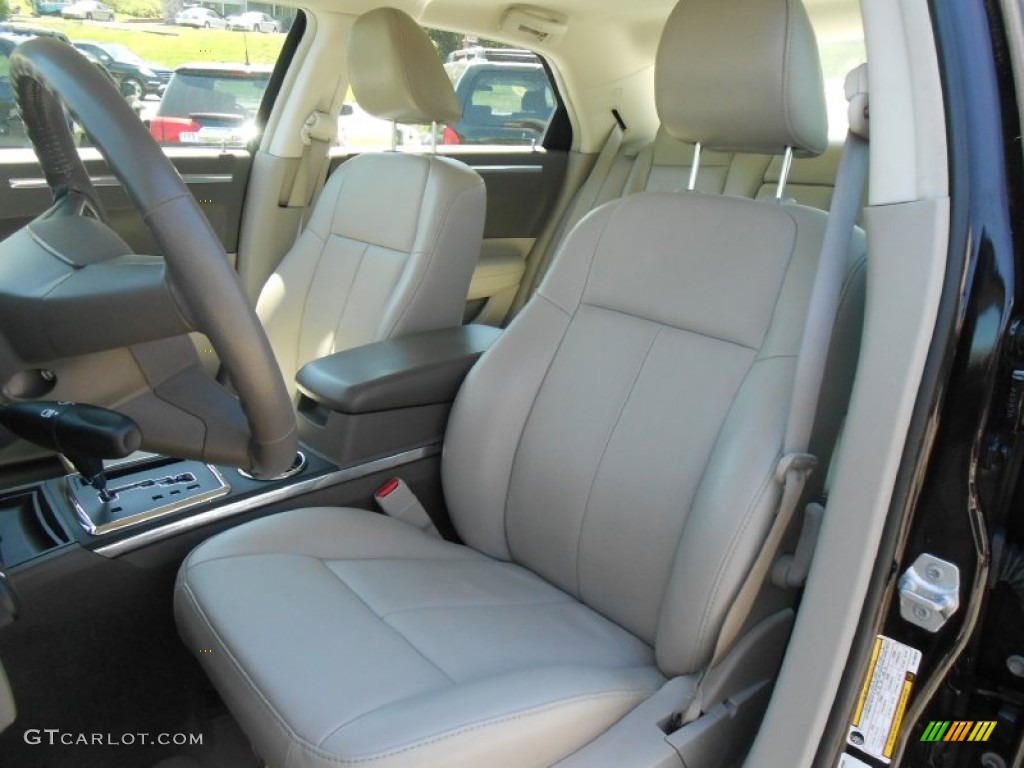 2010 Chrysler 300 Touring AWD Front Seat Photos