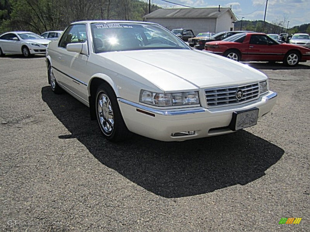 1996 Eldorado  - Cotillion White / Neutral Shale photo #13