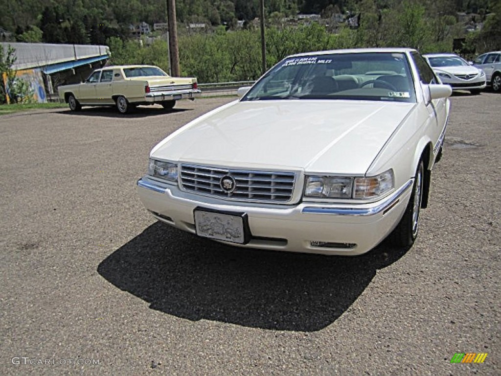1996 Eldorado  - Cotillion White / Neutral Shale photo #15