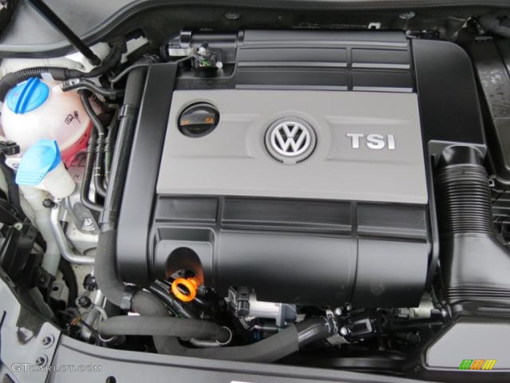 2012 Volkswagen Golf R 4 Door 4Motion Engine Photos
