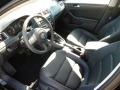 Black - Jetta SE Sedan Photo No. 16