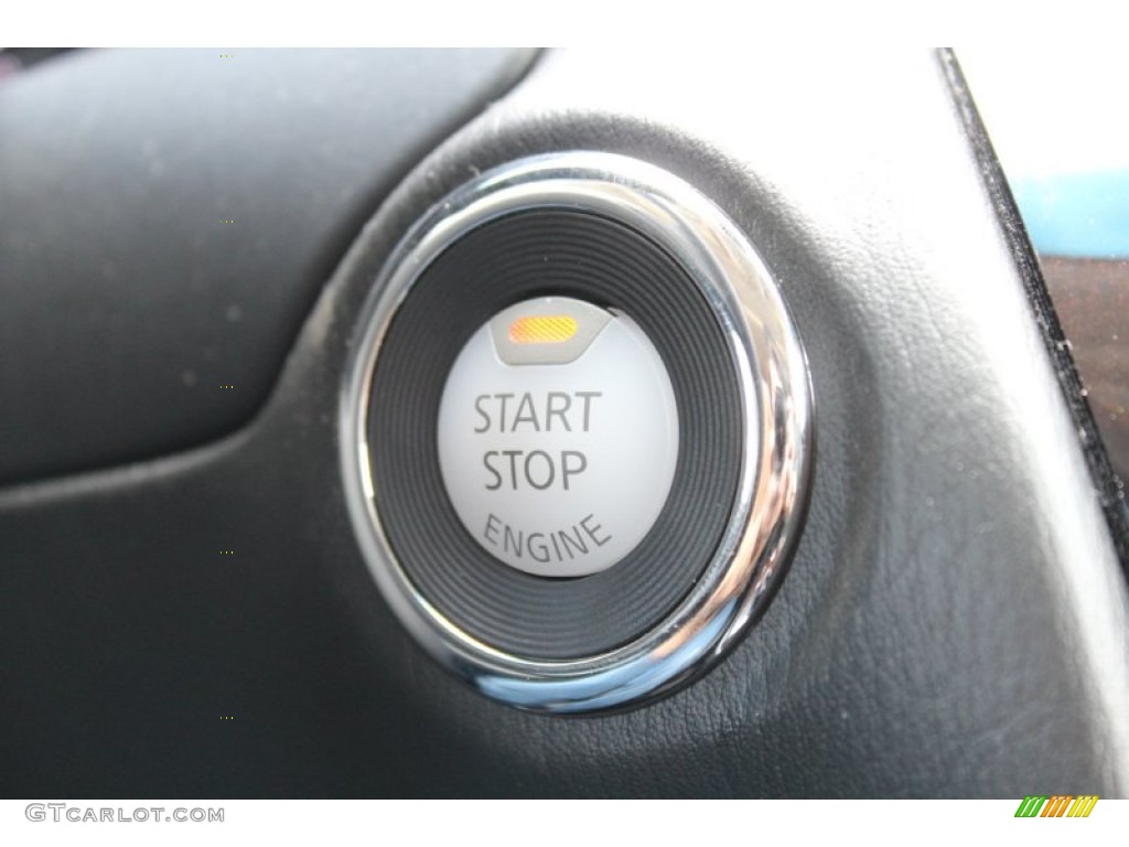 2013 Infiniti JX 35 Controls Photo #80575654