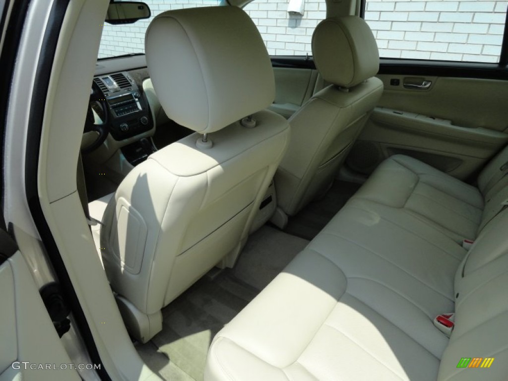 Shale/Cocoa Interior 2009 Cadillac DTS Standard DTS Model Photo #80576371