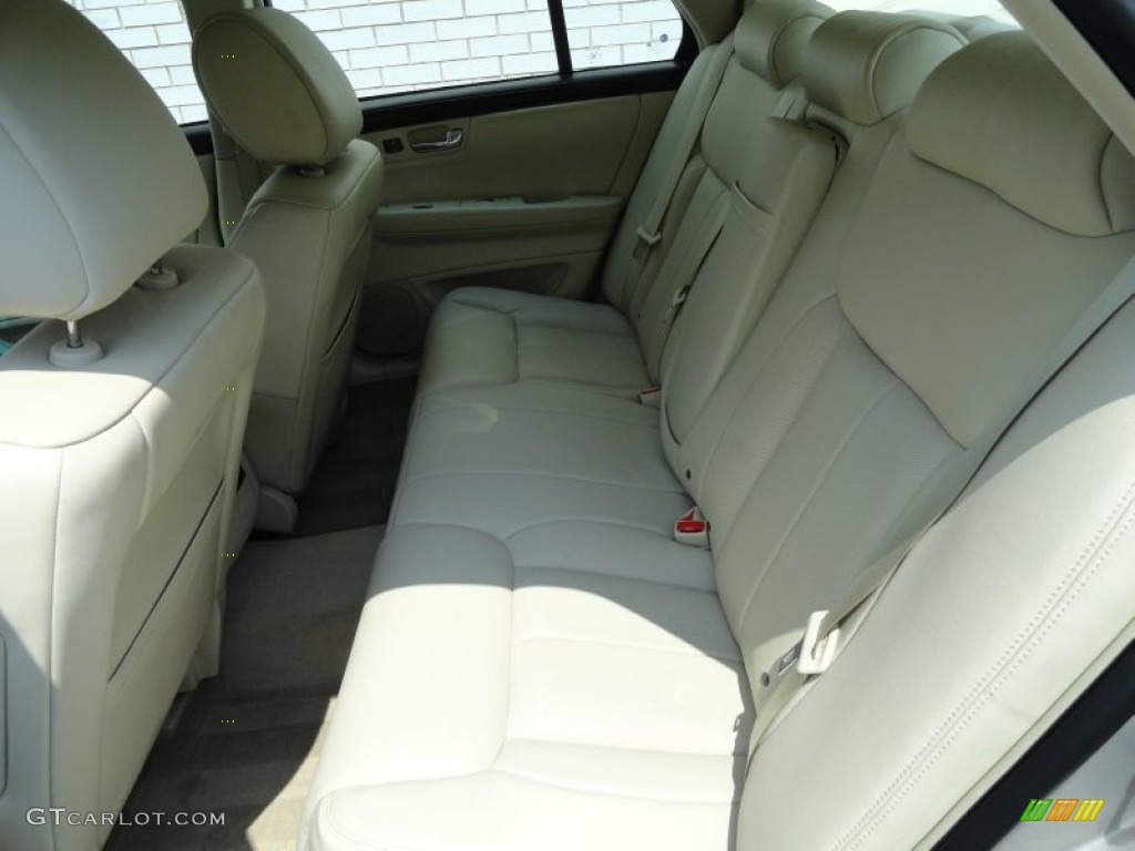 Shale/Cocoa Interior 2009 Cadillac DTS Standard DTS Model Photo #80576397