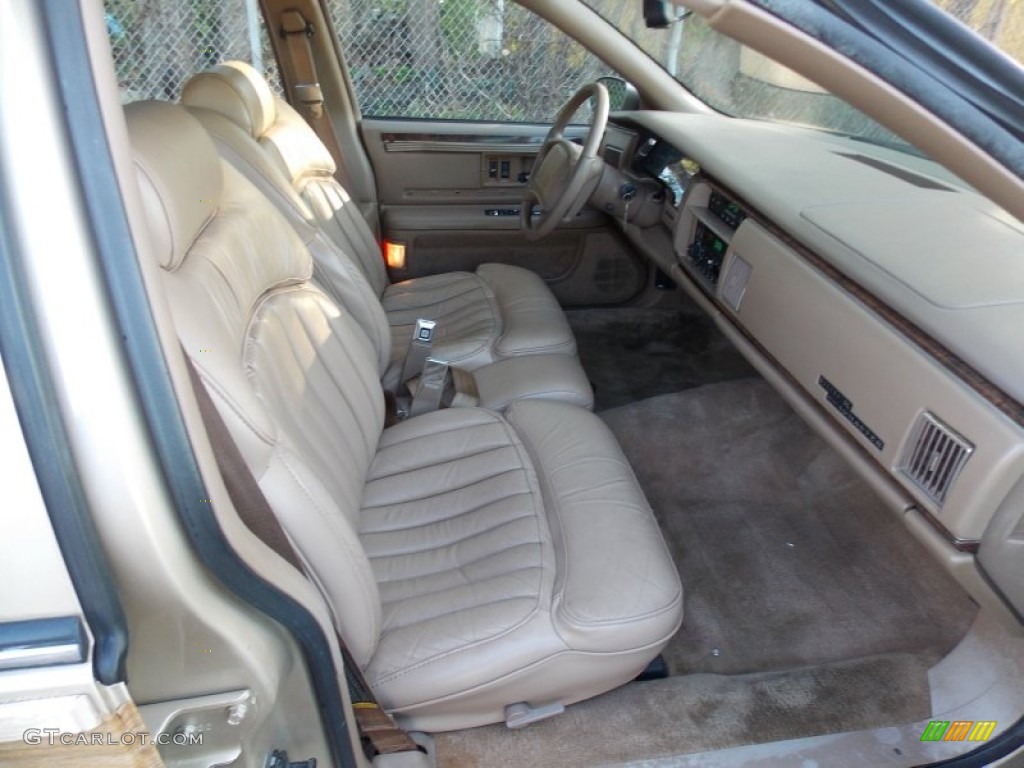 1995 Roadmaster Estate Wagon - Light Driftwood Metallic / Beige photo #17