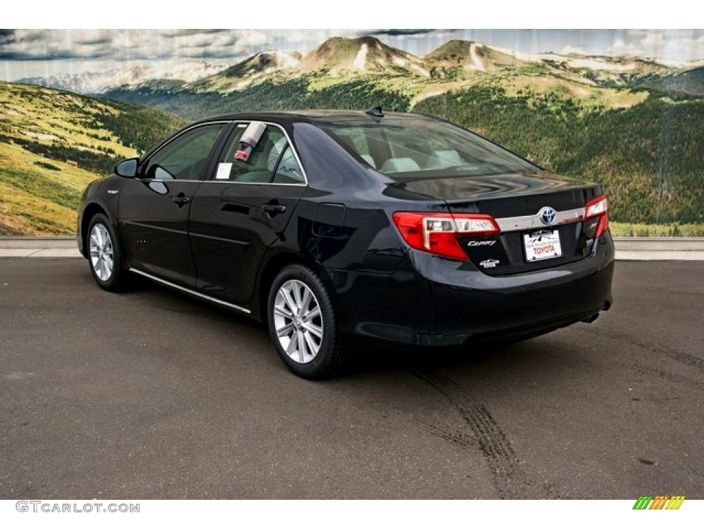 2013 Camry Hybrid XLE - Cosmic Gray Metallic / Light Gray photo #2