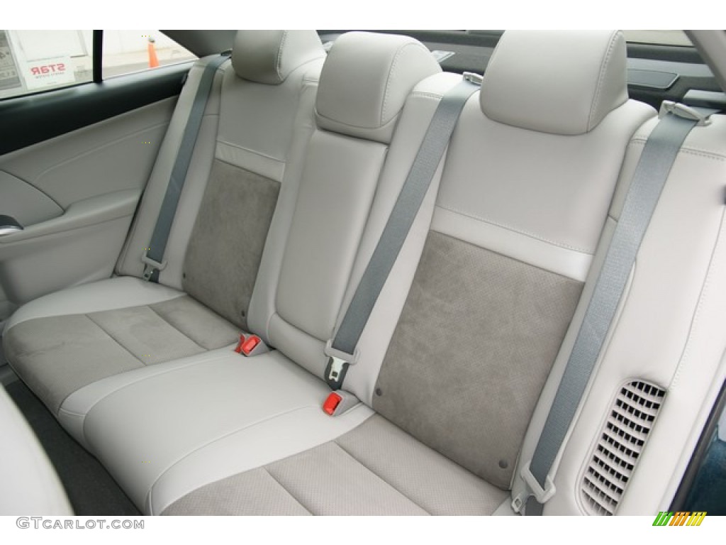 2013 Camry Hybrid XLE - Cosmic Gray Metallic / Light Gray photo #7