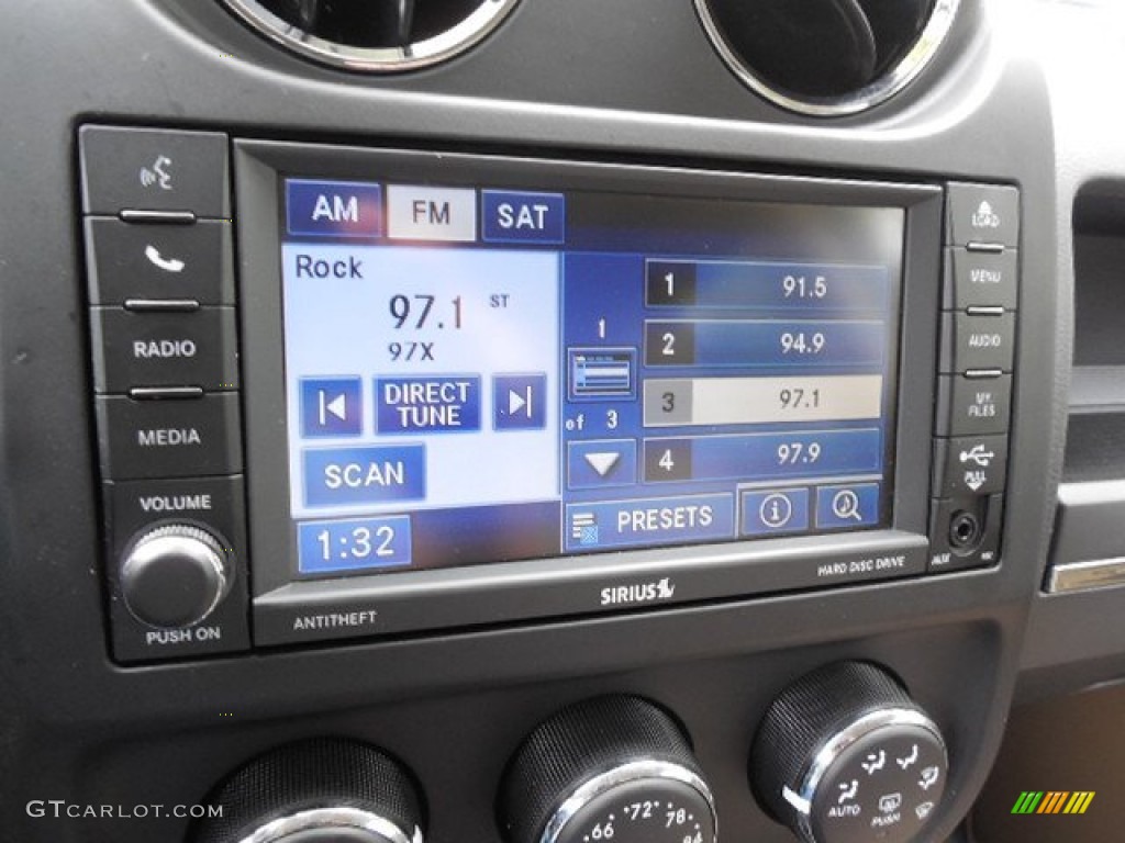 2012 Jeep Compass Limited Audio System Photo #80587854