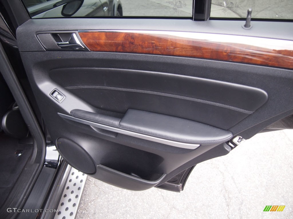 2007 Mercedes-Benz ML 63 AMG 4Matic Black Door Panel Photo #80590102
