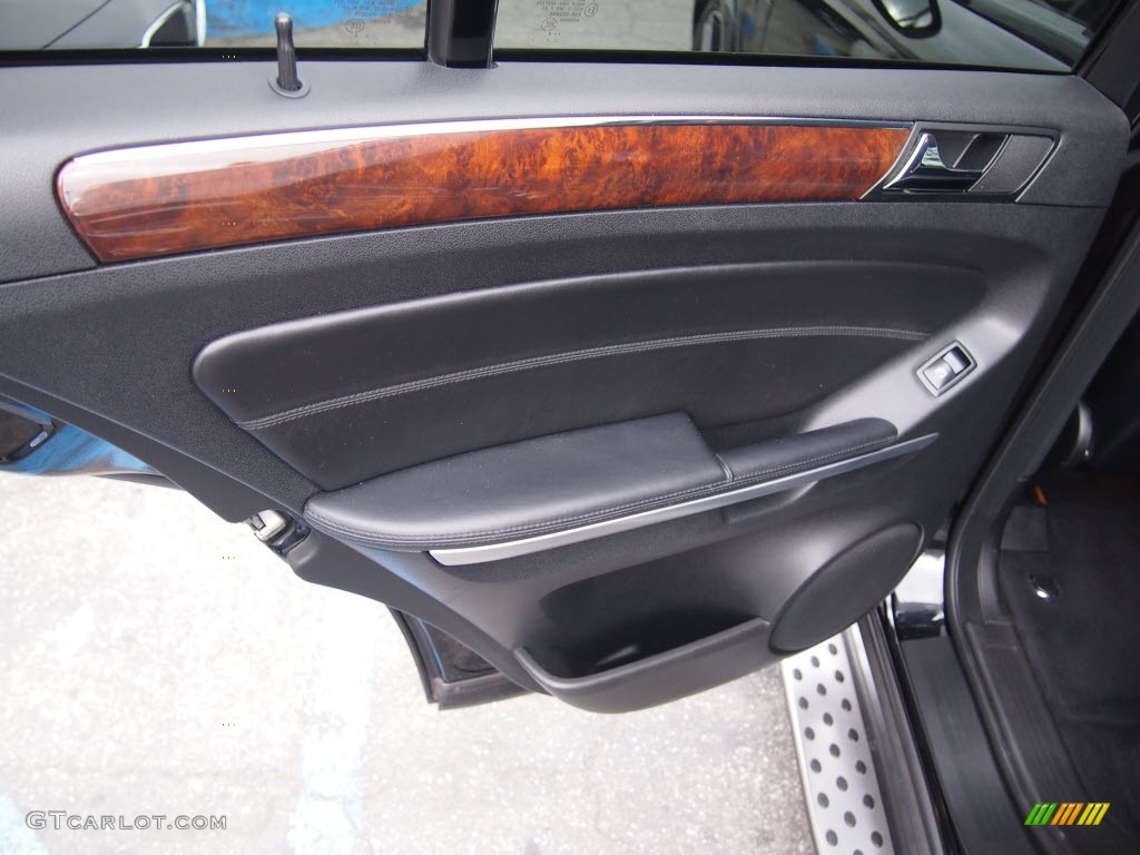 2007 Mercedes-Benz ML 63 AMG 4Matic Black Door Panel Photo #80590179