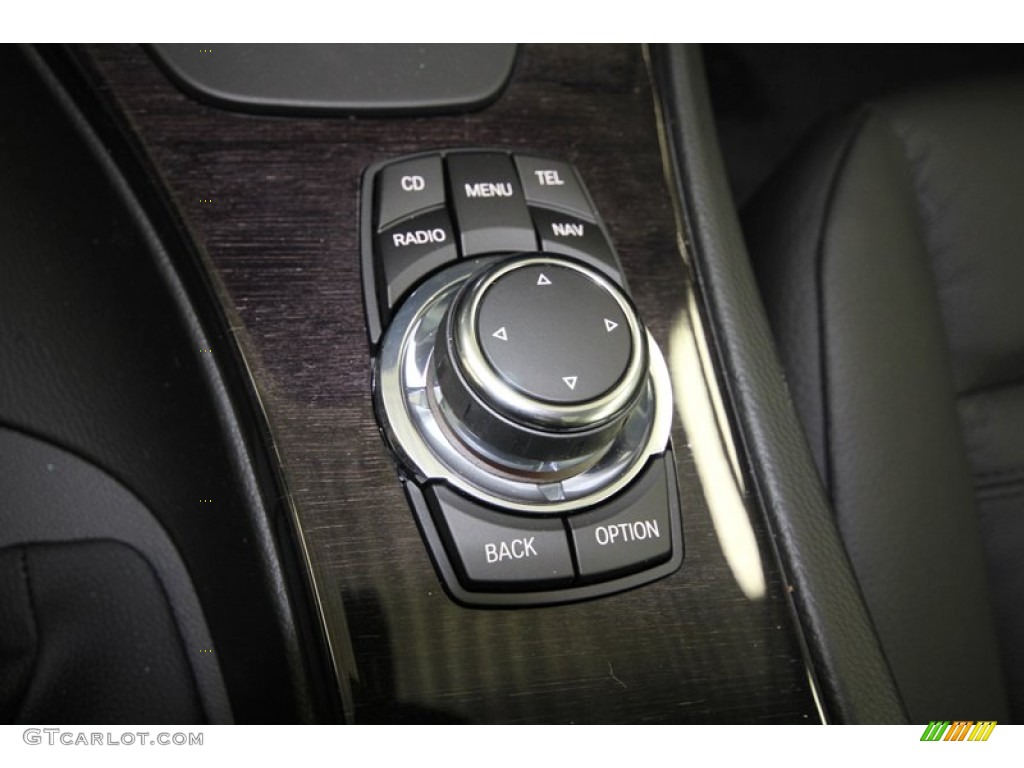 2012 3 Series 328i Coupe - Mineral White Metallic / Black photo #19