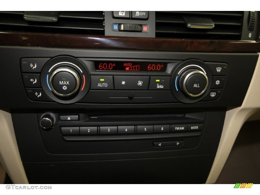 2012 BMW 3 Series 328i Coupe Controls Photo #80591806