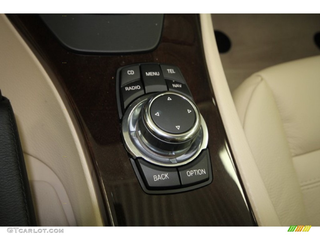 2012 BMW 3 Series 328i Coupe Controls Photo #80591812