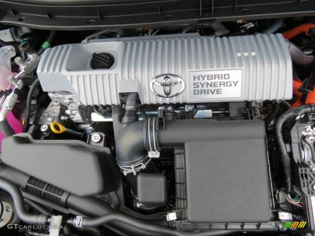 2013 Toyota Prius Persona Series Hybrid Engine Photos