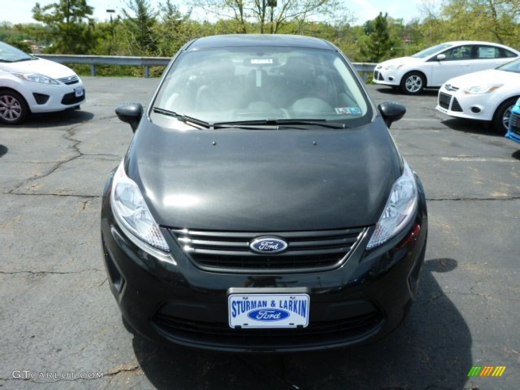 2013 Fiesta S Sedan - Tuxedo Black / Charcoal Black/Light Stone photo #6