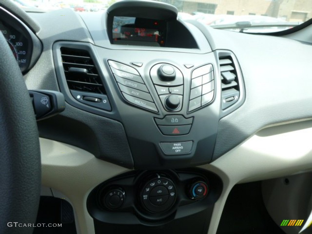 2013 Fiesta S Sedan - Tuxedo Black / Charcoal Black/Light Stone photo #14