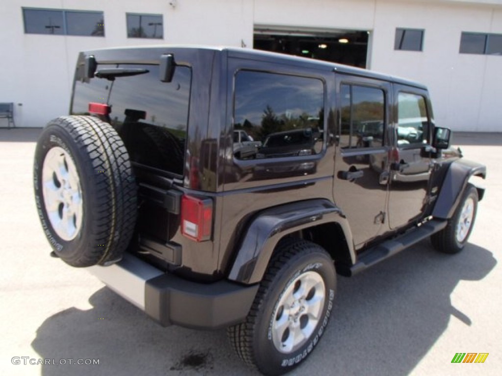 2013 Wrangler Unlimited Sahara 4x4 - Rugged Brown Pearl / Black/Dark Saddle photo #6