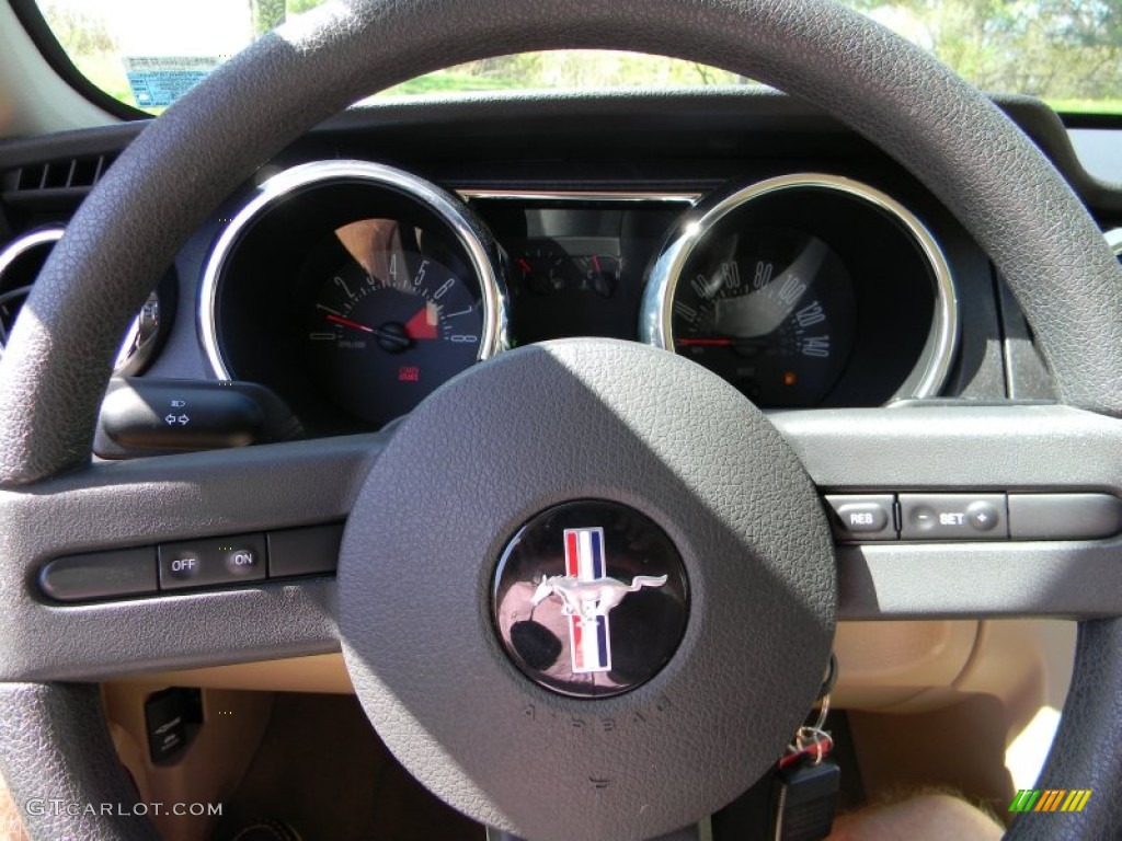 2005 Mustang GT Deluxe Coupe - Black / Medium Parchment photo #15