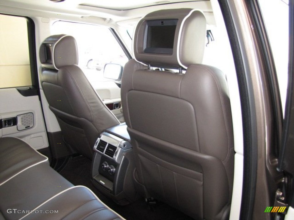 2010 Land Rover Range Rover Supercharged Entertainment System Photo #80601271