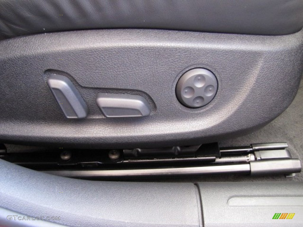 2010 Audi S4 3.0 quattro Sedan Controls Photo #80602492