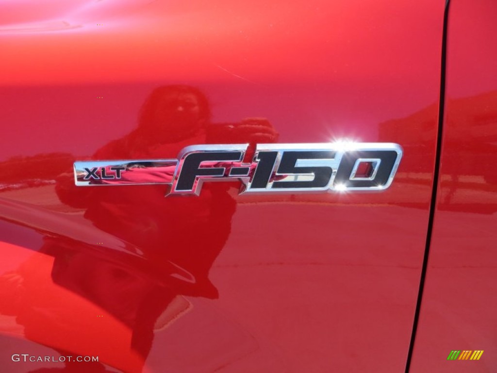 2013 F150 XLT SuperCrew 4x4 - Race Red / Steel Gray photo #16