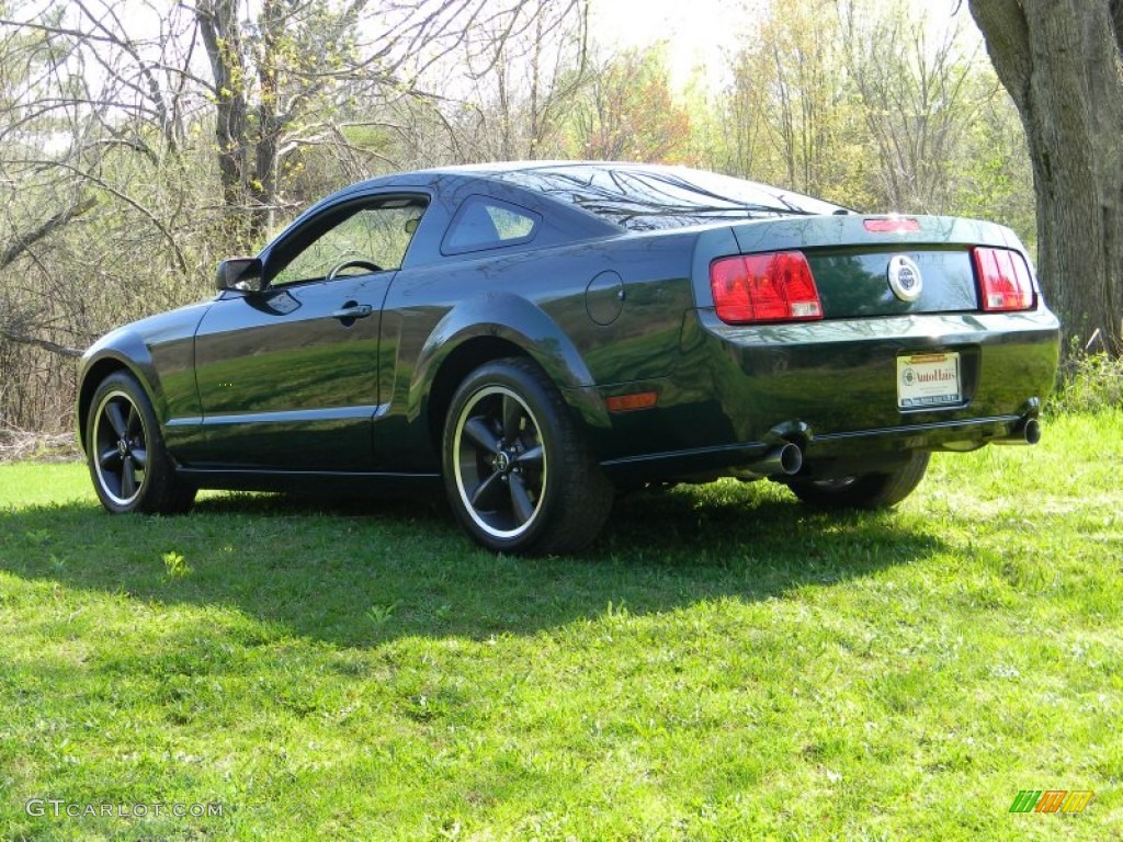 2009 Mustang Bullitt Coupe - Dark Highland Green Metallic / Dark Charcoal photo #5