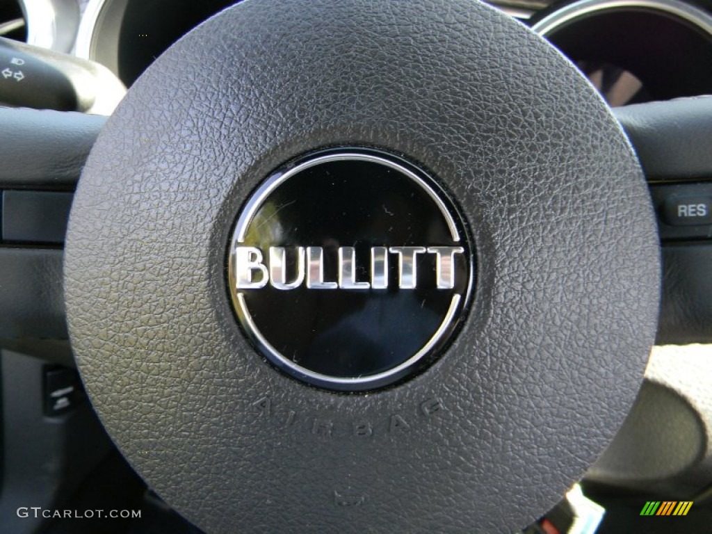 2009 Mustang Bullitt Coupe - Dark Highland Green Metallic / Dark Charcoal photo #17