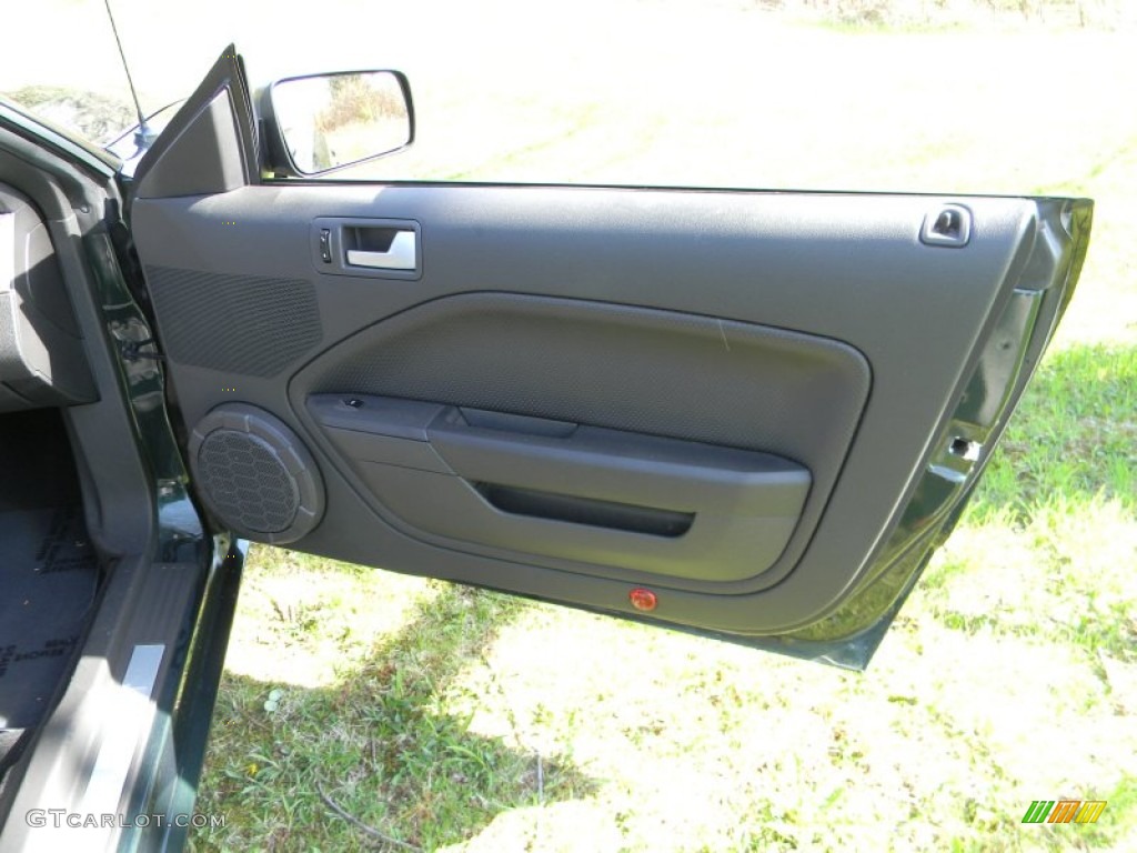2009 Mustang Bullitt Coupe - Dark Highland Green Metallic / Dark Charcoal photo #26