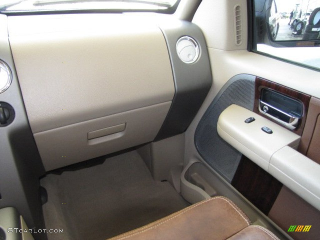 2005 F150 King Ranch SuperCrew 4x4 - Dark Toreador Red Metallic / Castano Brown Leather photo #12