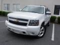 Summit White - Suburban 1500 LT Photo No. 2