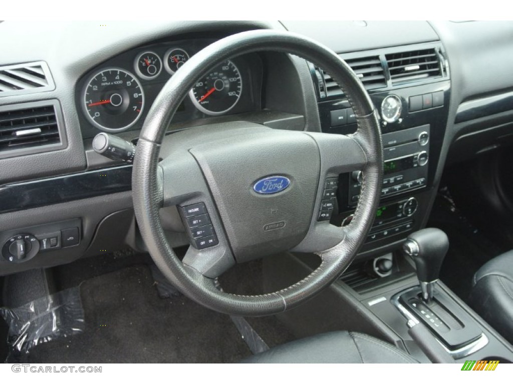 2008 Ford Fusion SEL Dashboard Photos