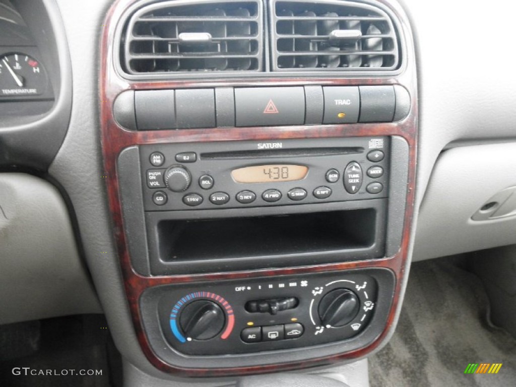 2002 L Series L200 Sedan - Cream White / Gray photo #7