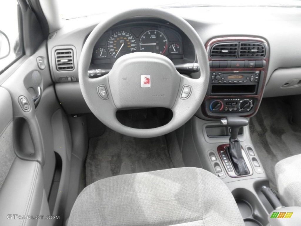 2002 L Series L200 Sedan - Cream White / Gray photo #13