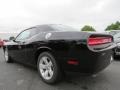 Pitch Black - Challenger SXT Photo No. 2