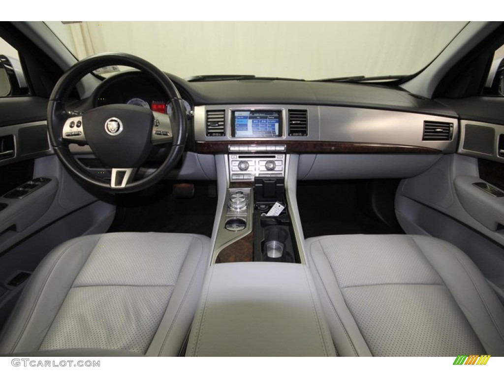 2010 Jaguar XF Premium Sport Sedan Dove Dashboard Photo #80607337