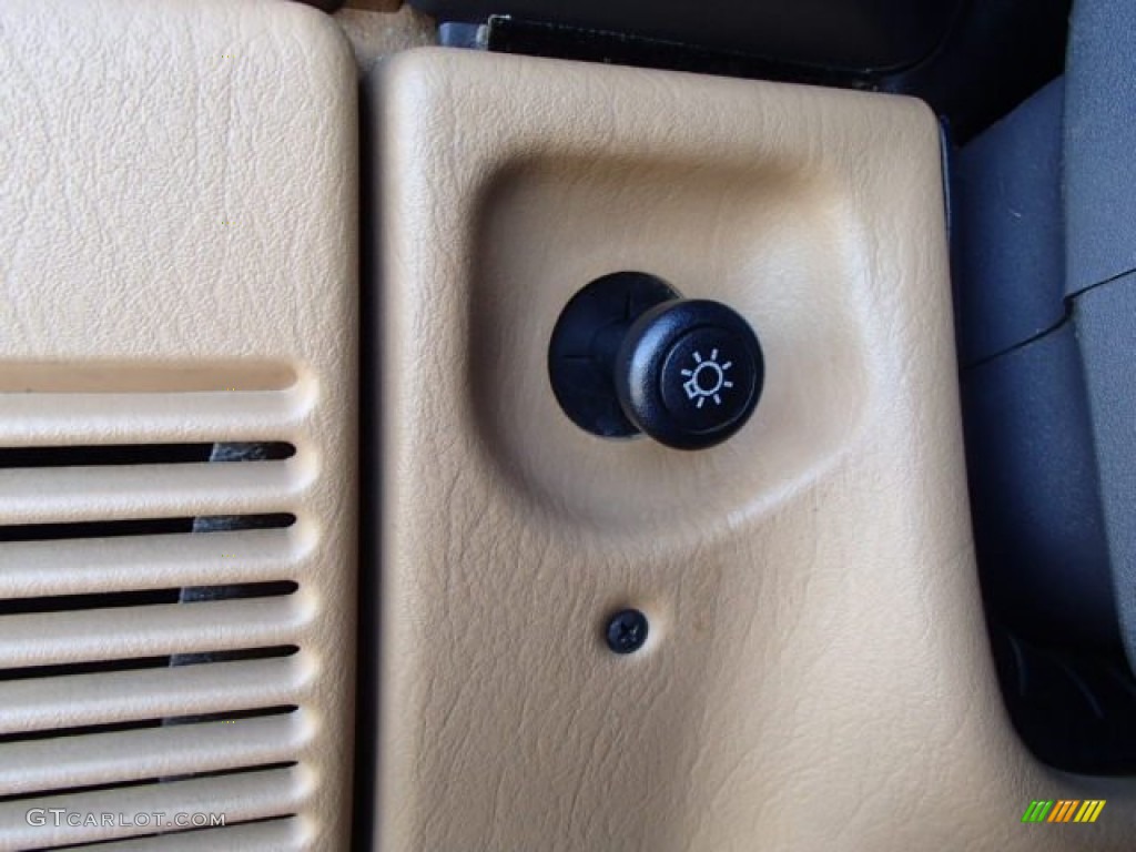 1998 Wrangler SE 4x4 - Emerald Green Pearl / Khaki photo #19