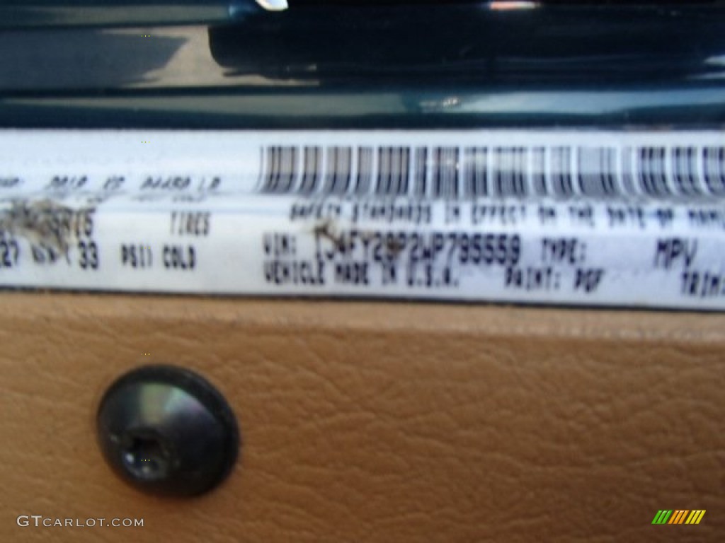 1998 Wrangler Color Code PGF for Emerald Green Pearl Photo #80607491