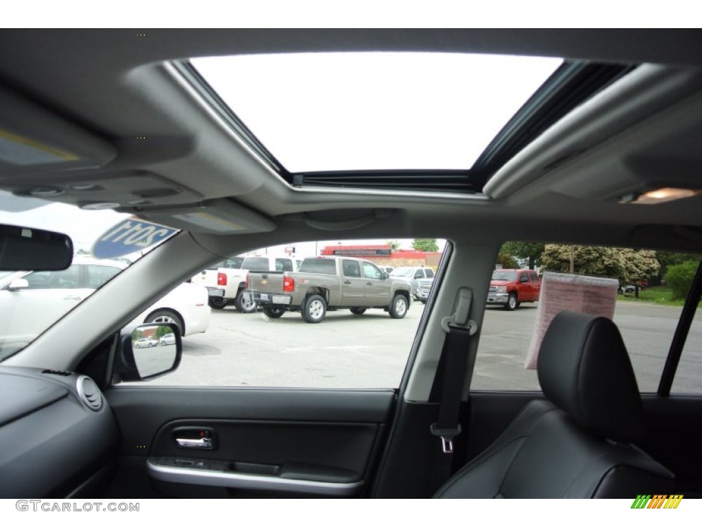 2011 Grand Vitara Limited - Deep Sea Blue Metallic / Black photo #10