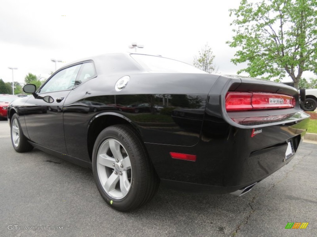 2013 Challenger SXT - Pitch Black / Dark Slate Gray photo #2