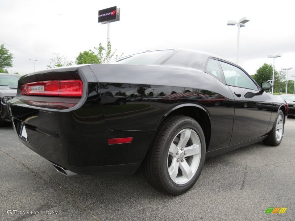 2013 Challenger SXT - Pitch Black / Dark Slate Gray photo #3