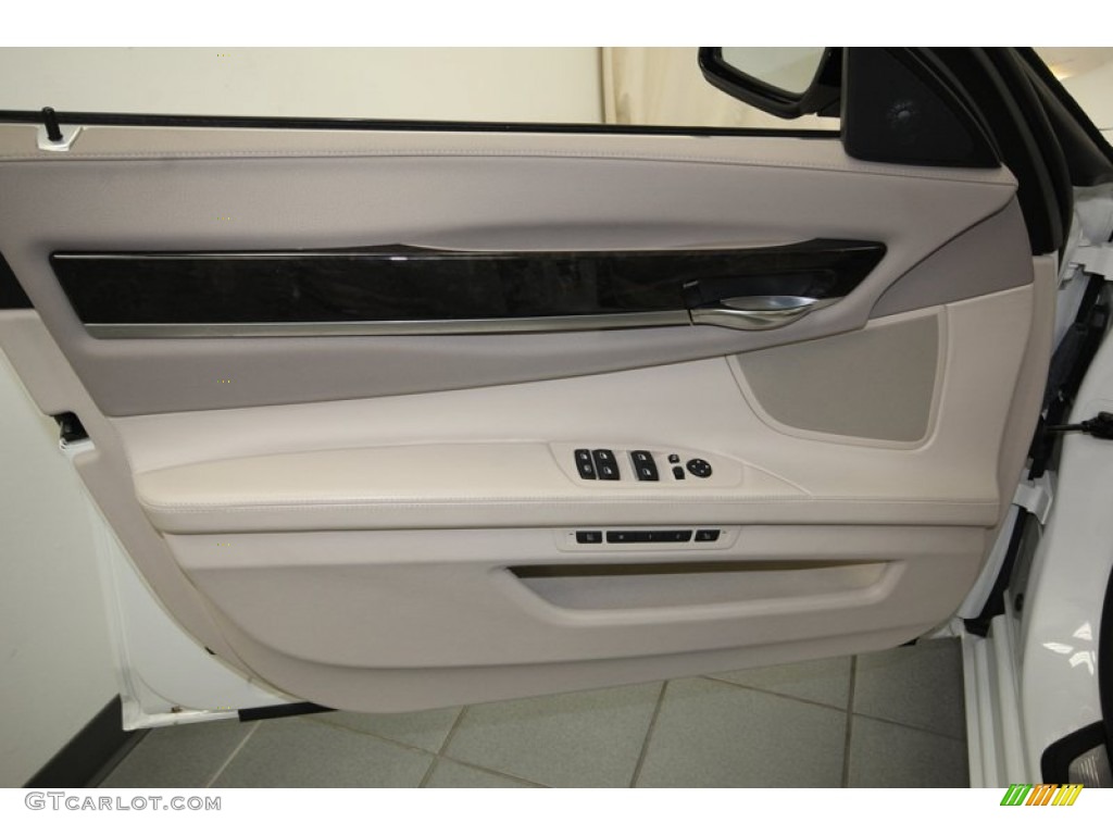 2012 BMW 7 Series 750i Sedan Oyster Door Panel Photo #80609729