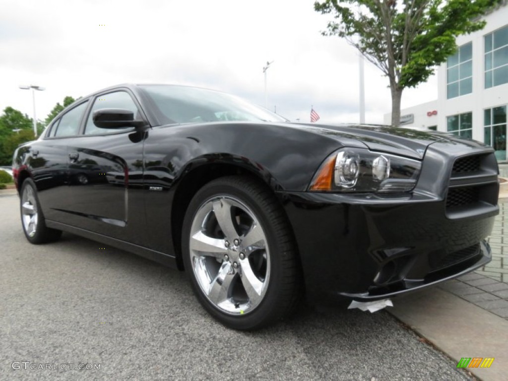 Pitch Black 2013 Dodge Charger R/T Road & Track Exterior Photo #80612071