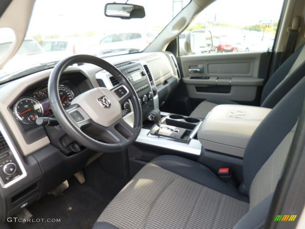 2010 Ram 1500 Big Horn Quad Cab 4x4 - Stone White / Dark Slate/Medium Graystone photo #17