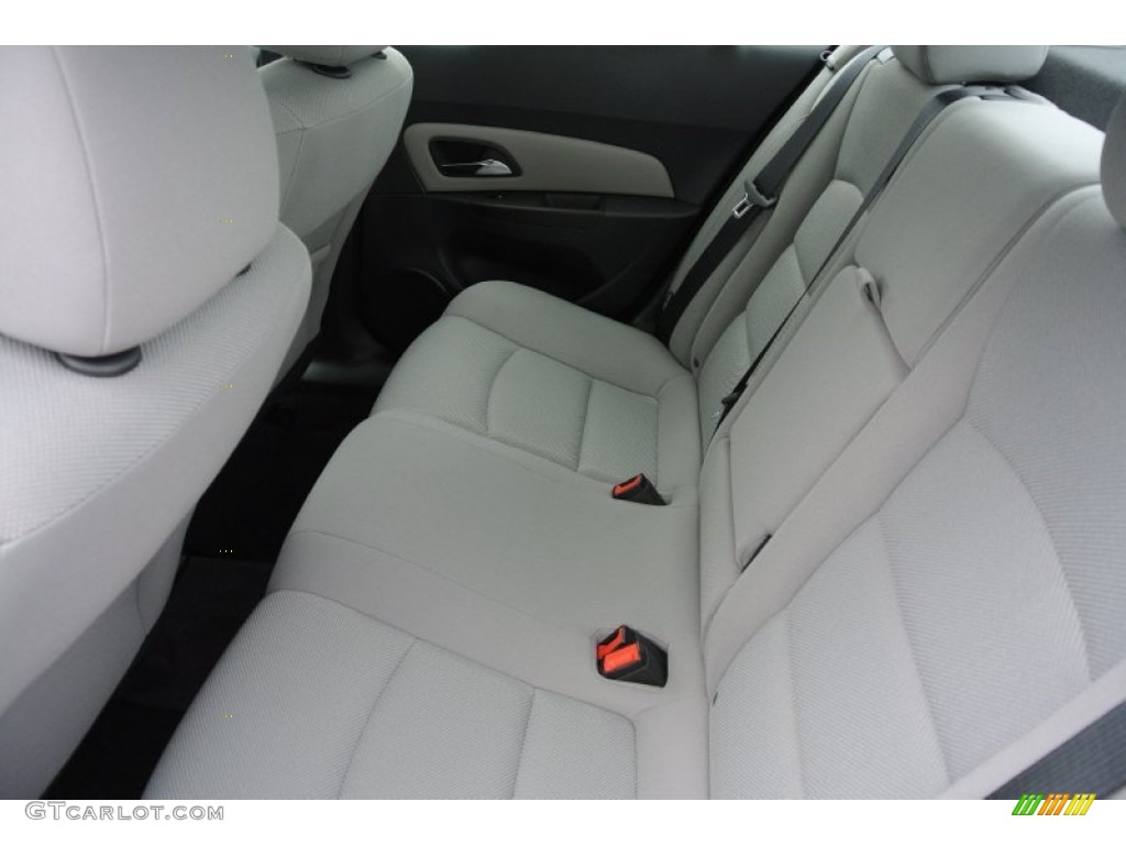 2013 Cruze ECO - Summit White / Medium Titanium photo #16