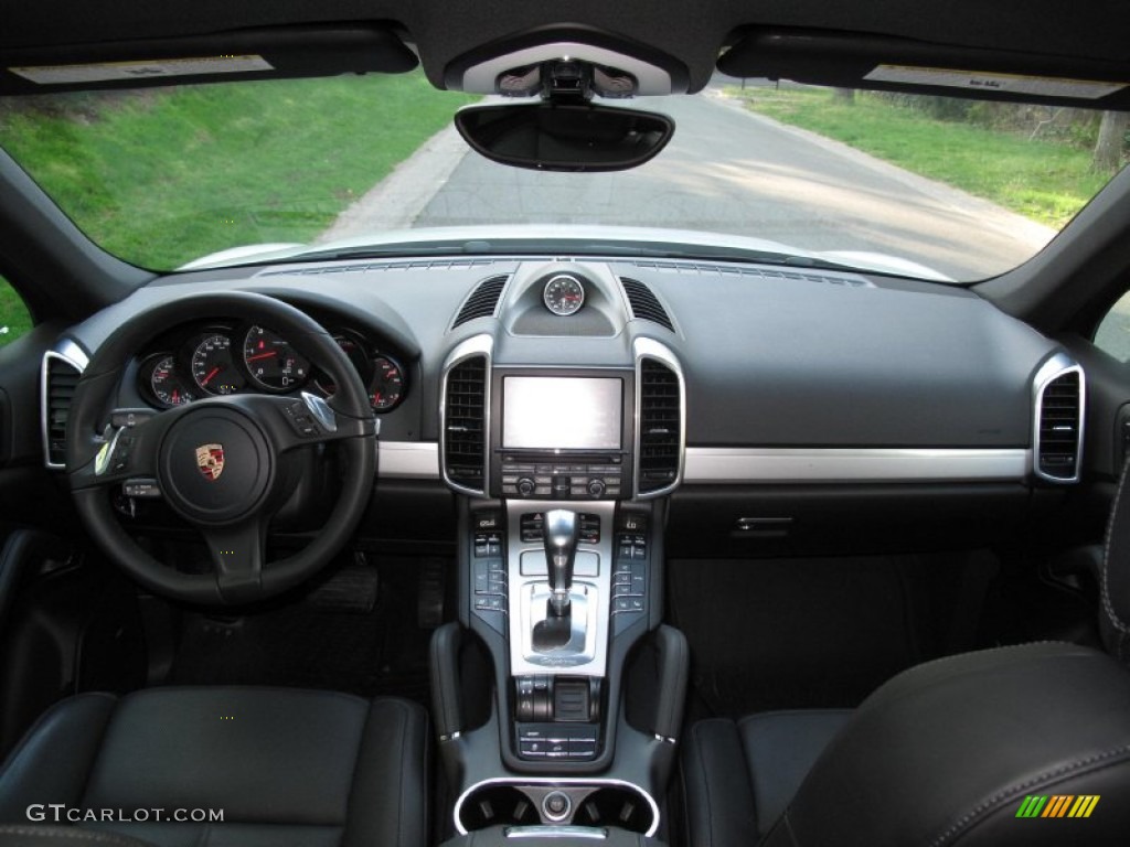 2013 Porsche Cayenne Diesel Black Dashboard Photo #80616143