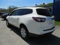 White - Traverse LT AWD Photo No. 4